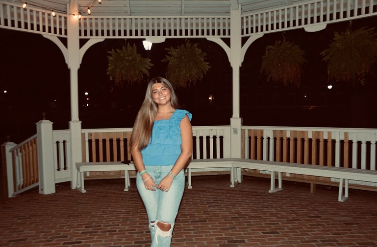 Dixie Lynn Biography, Wiki, Age, Height, Career, Net Worth 2025